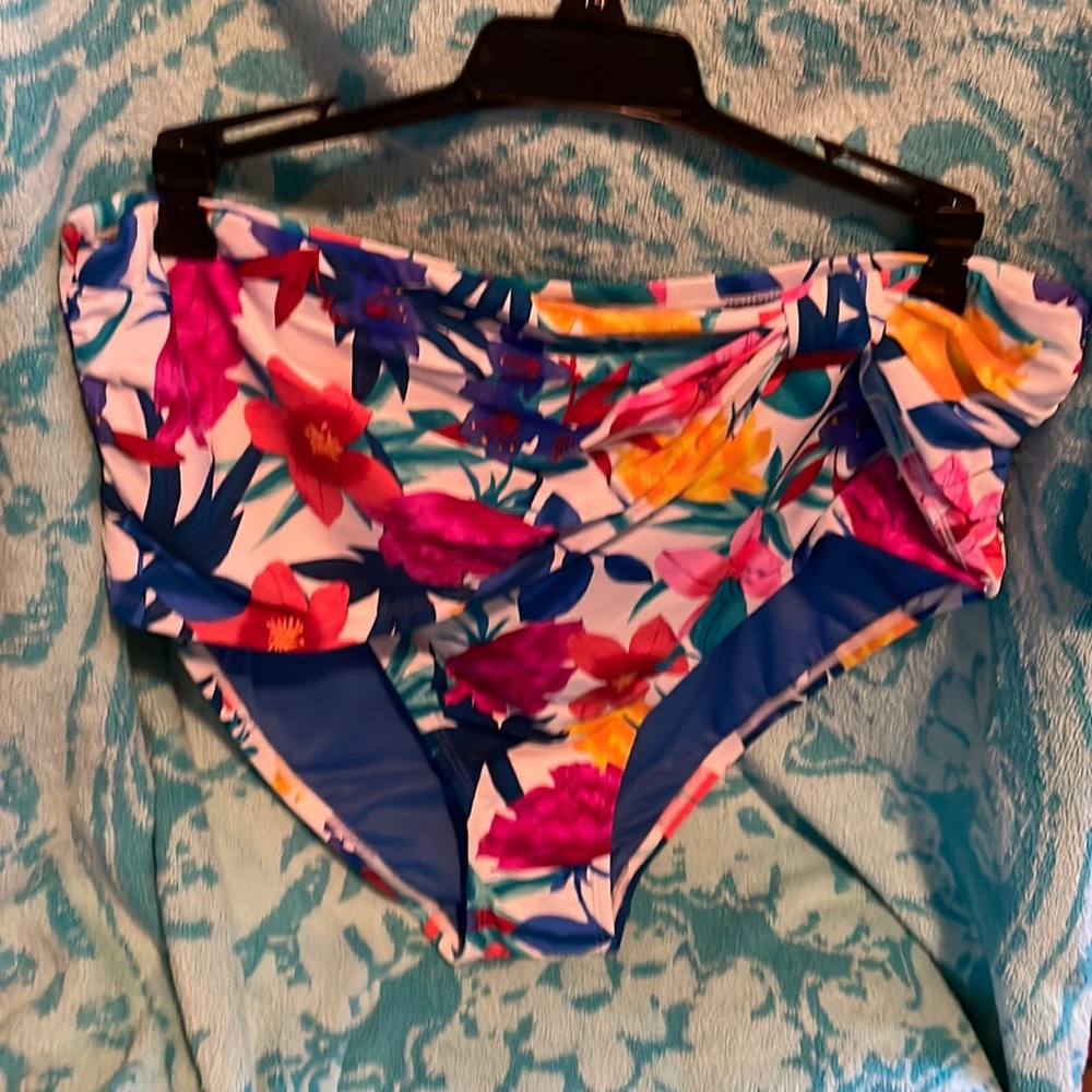 High waist bikini bottoms